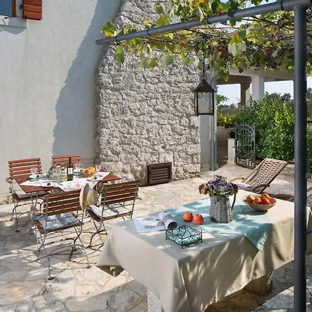 Lovely In * Labin (Istria)